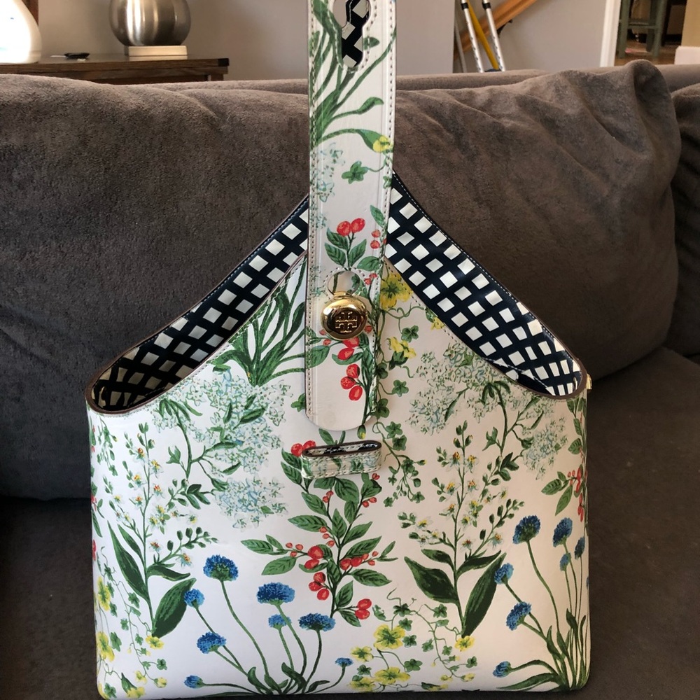 Tory Burch purse
